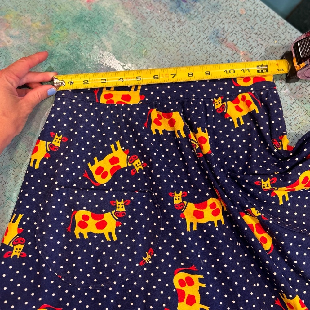 70s Cutie Cow Skirt - Picture 11 of 12